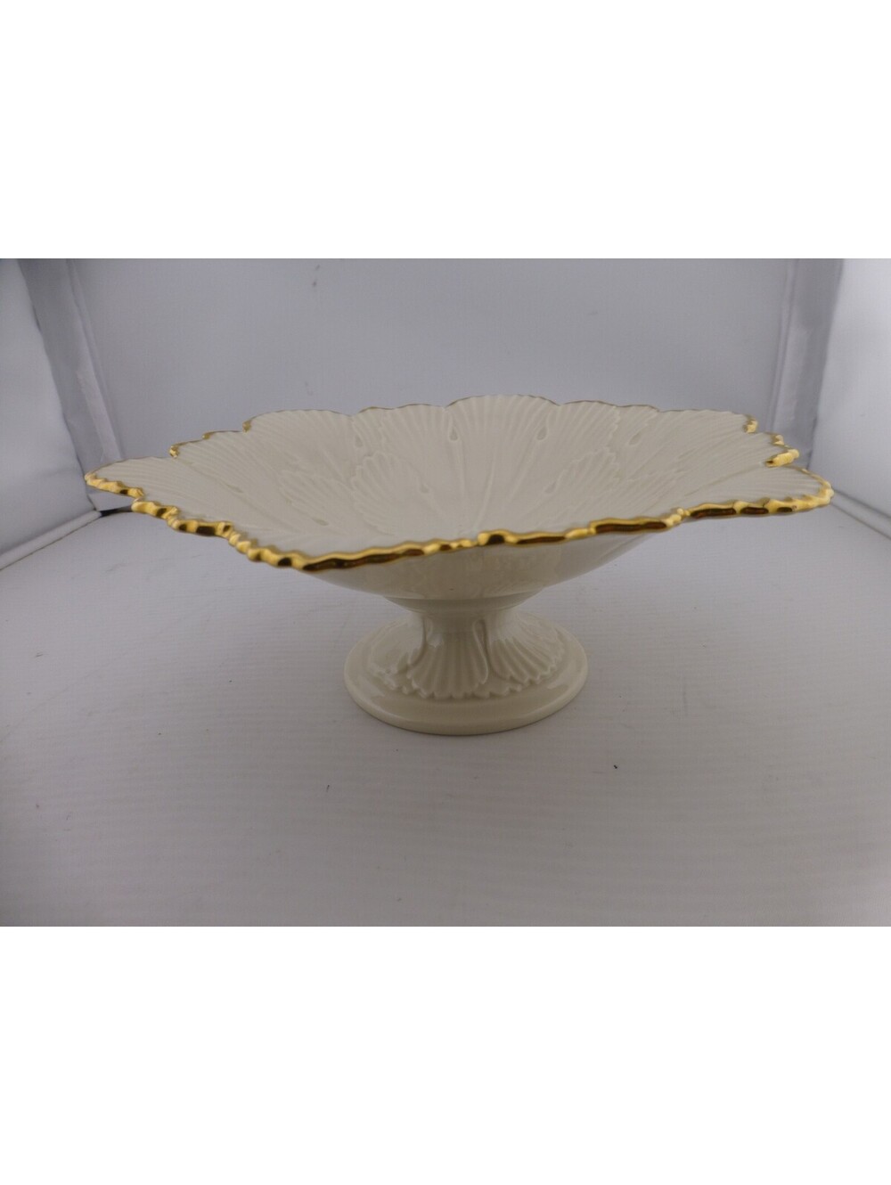 Lenox Cream Ivory Pedestal Bowl Dish with 24K Gold Trim Embossed Floral USA J3